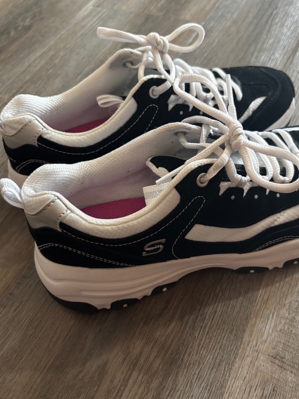Skechers Black & white Shape Ups